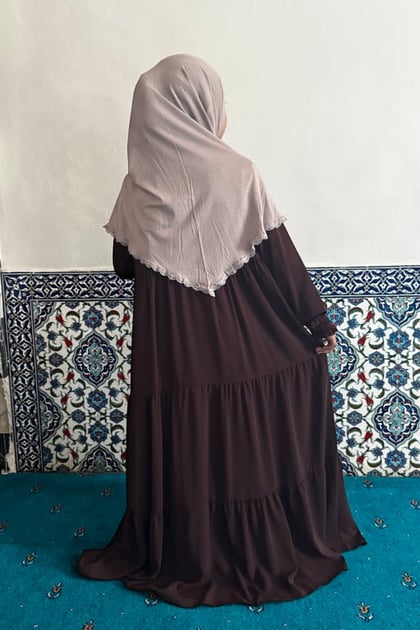 AYŞE ÇOCUK FERACESİ