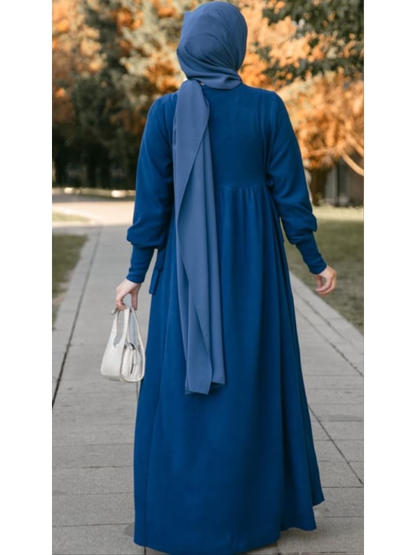 Yandan Bağlamalı Dantelli Örme Elbise