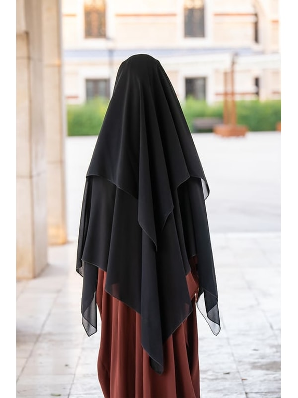 Üç Katlı Kelebek Model Arabia Peçe