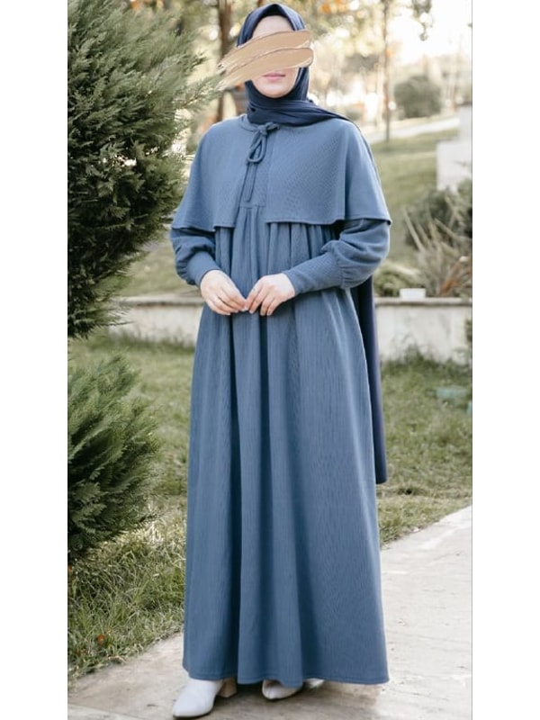 Pelerinli Örme Elbise