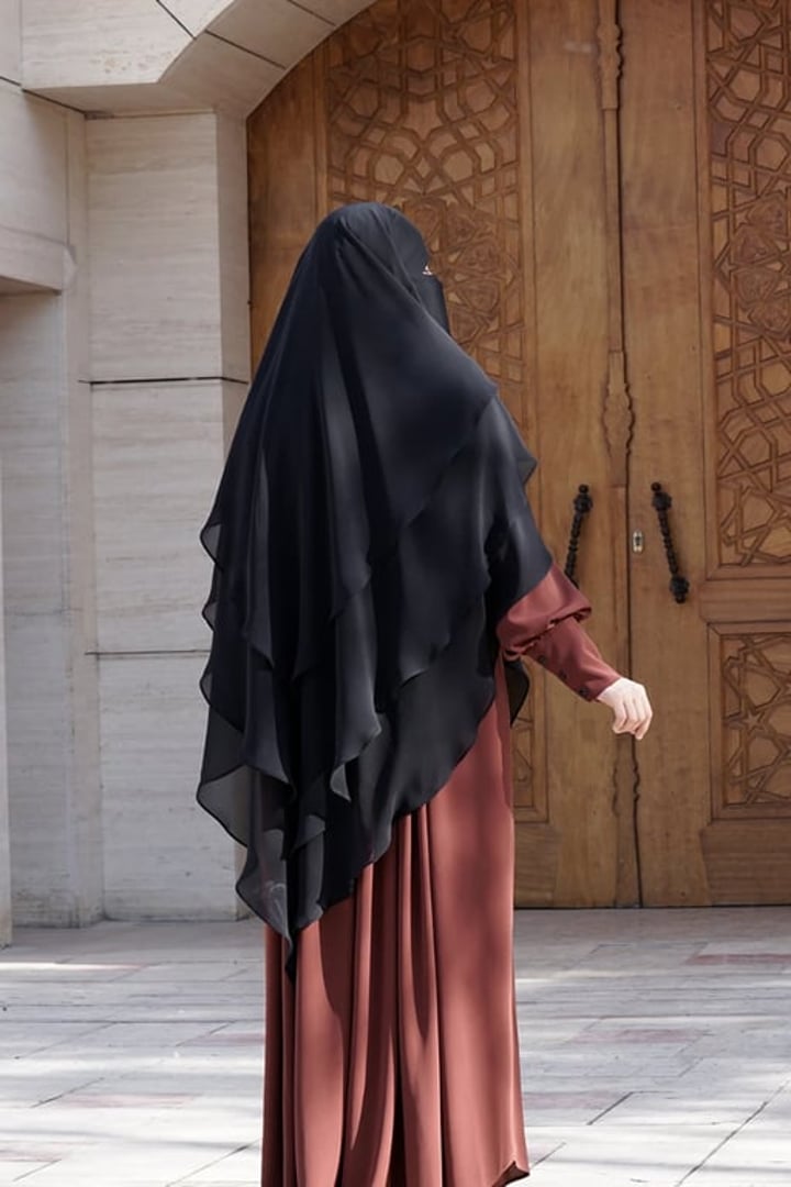 Üç Katlı Peçeli Khimar Sufle