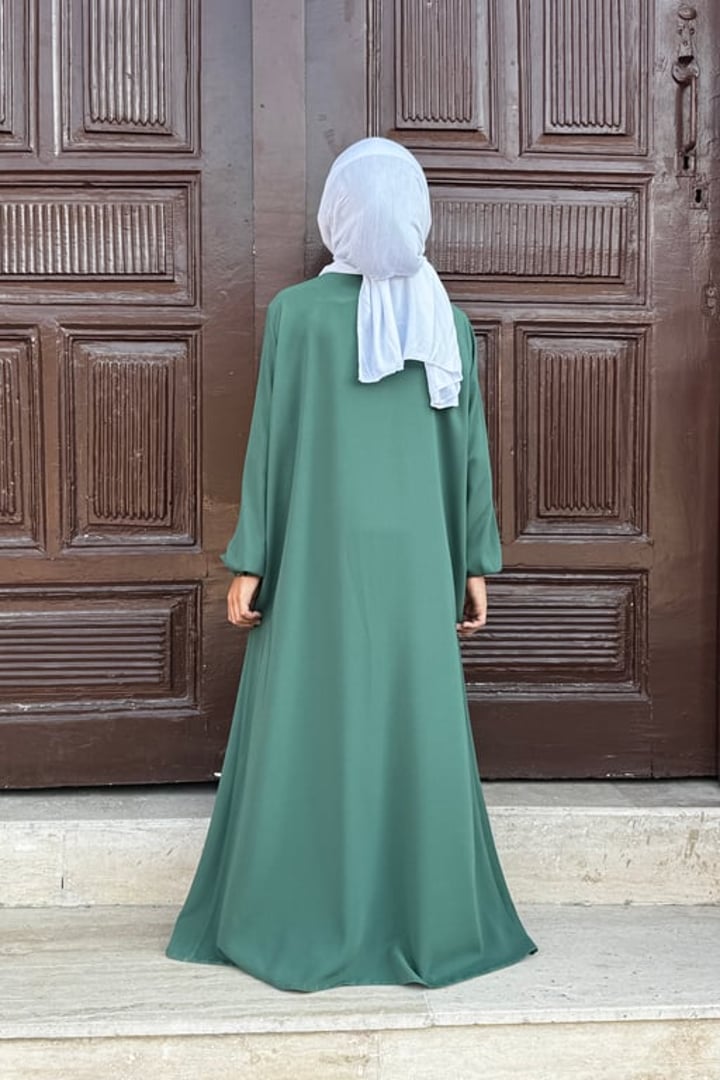 ZEYNEP ÇOCUK FERACESİ