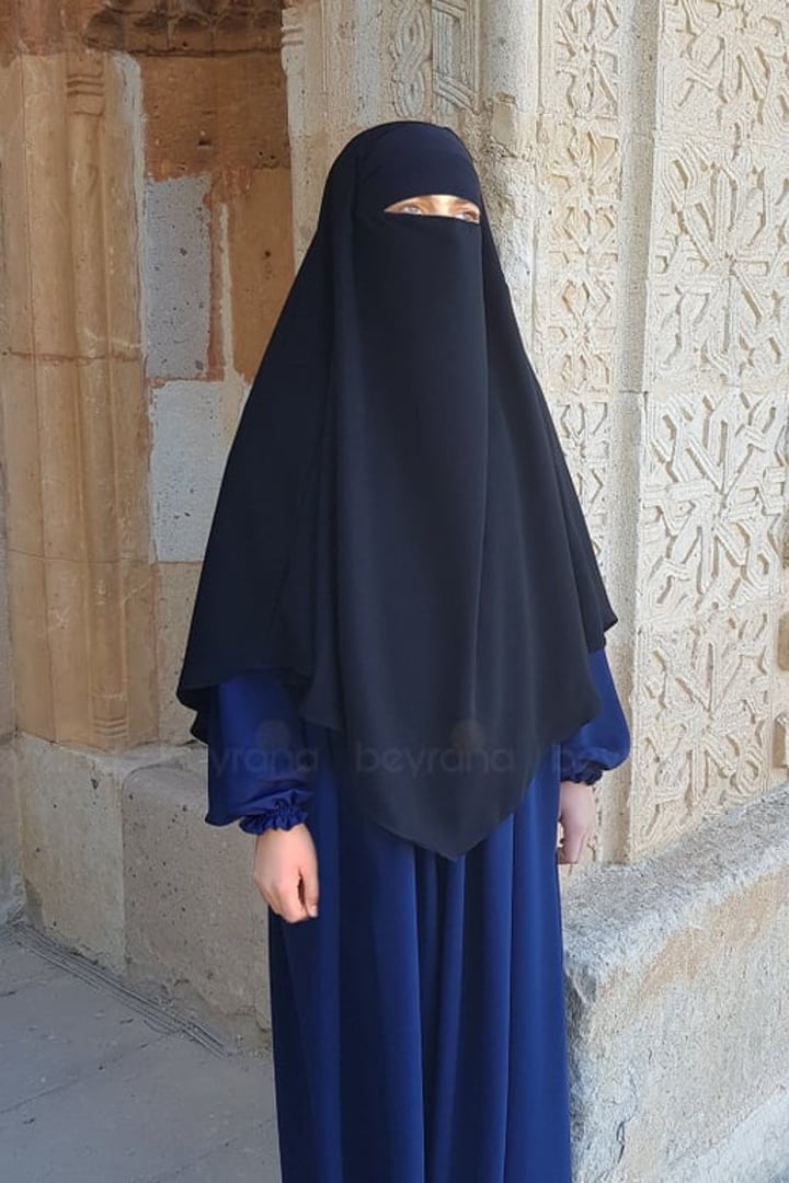 Orta Boy Tek Katlı Khimar Sufle