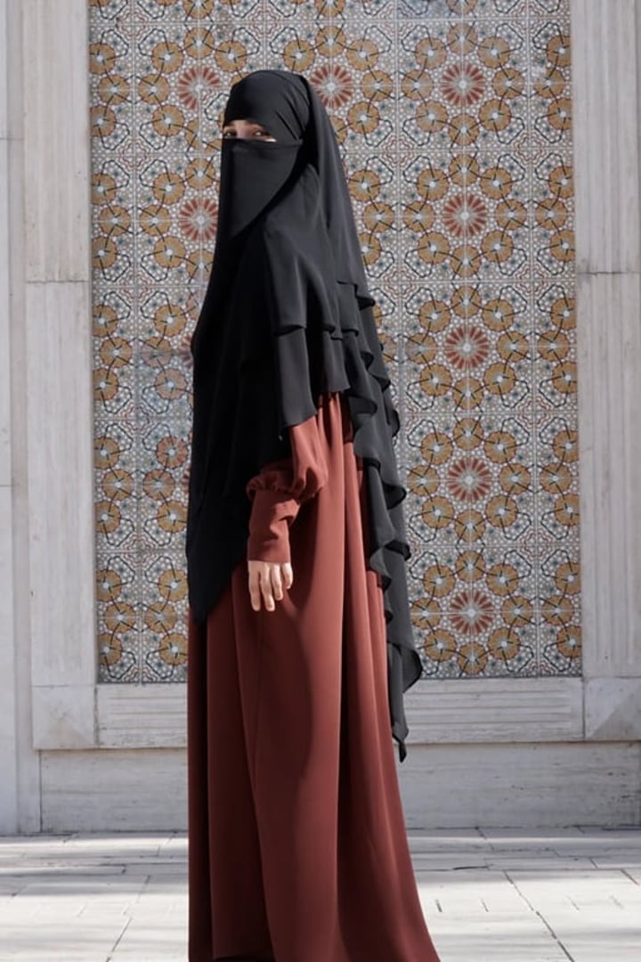 Üç Katlı Peçeli Khimar Sufle